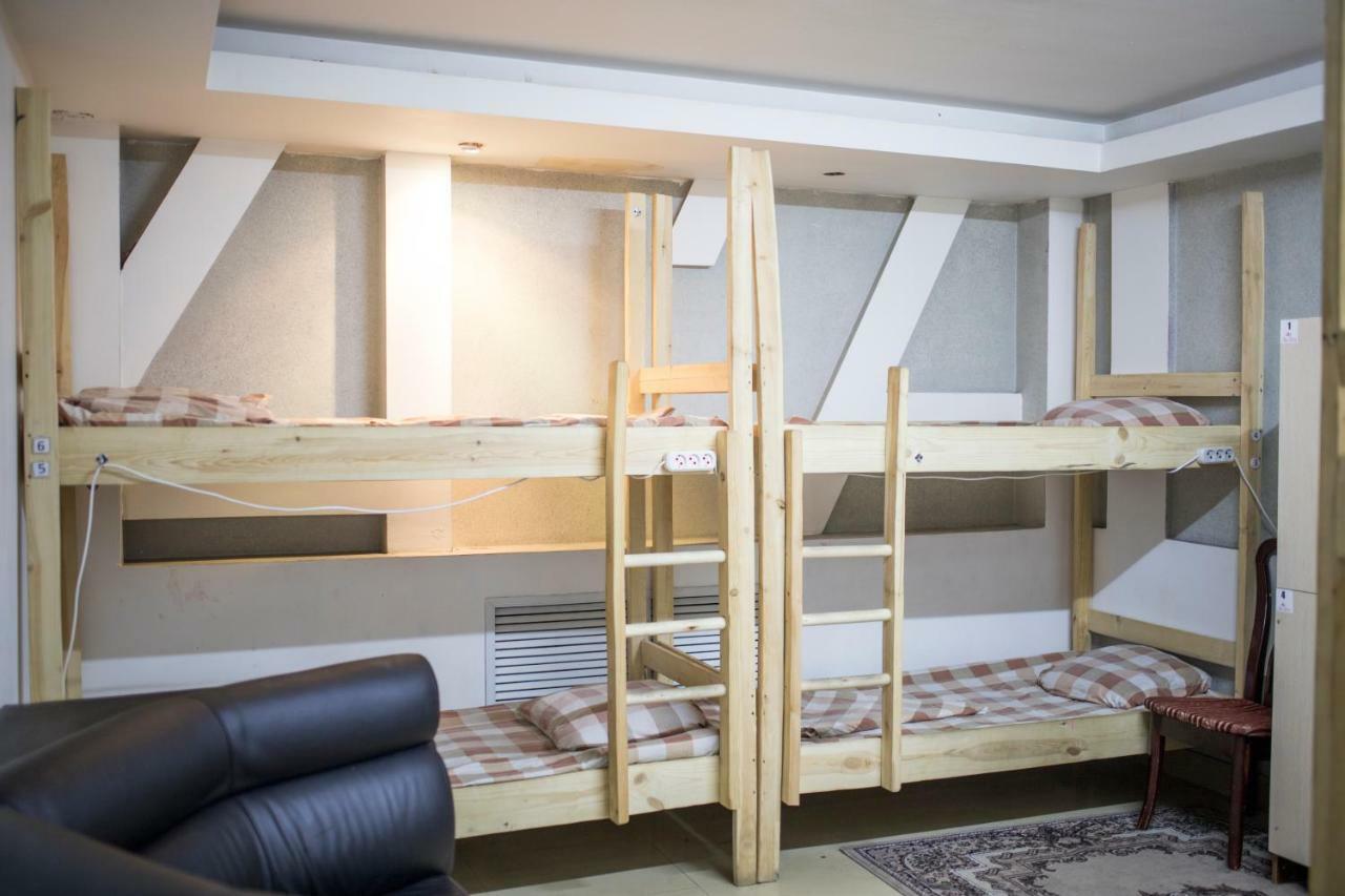 אלמטי Asia Hostel מראה חיצוני תמונה