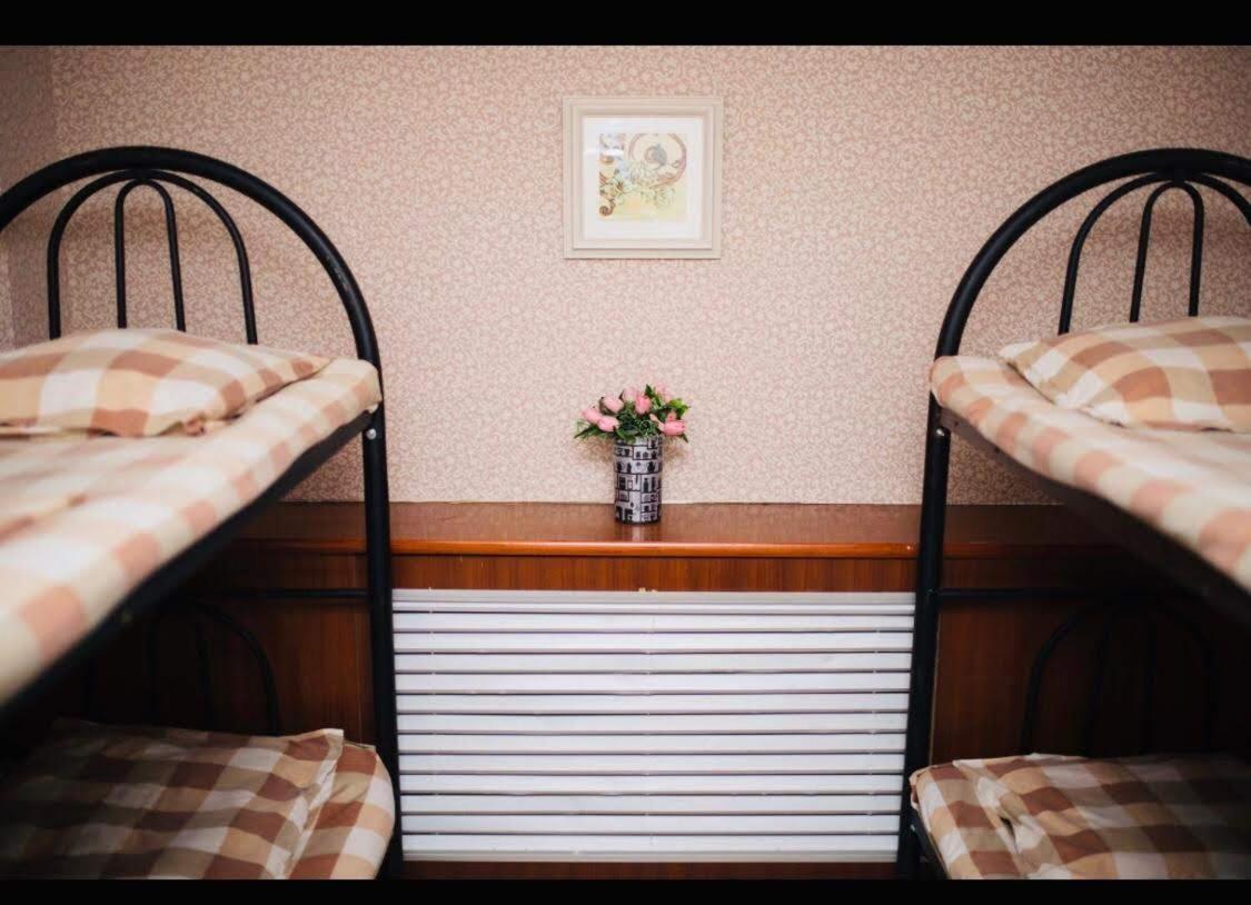 אלמטי Asia Hostel מראה חיצוני תמונה